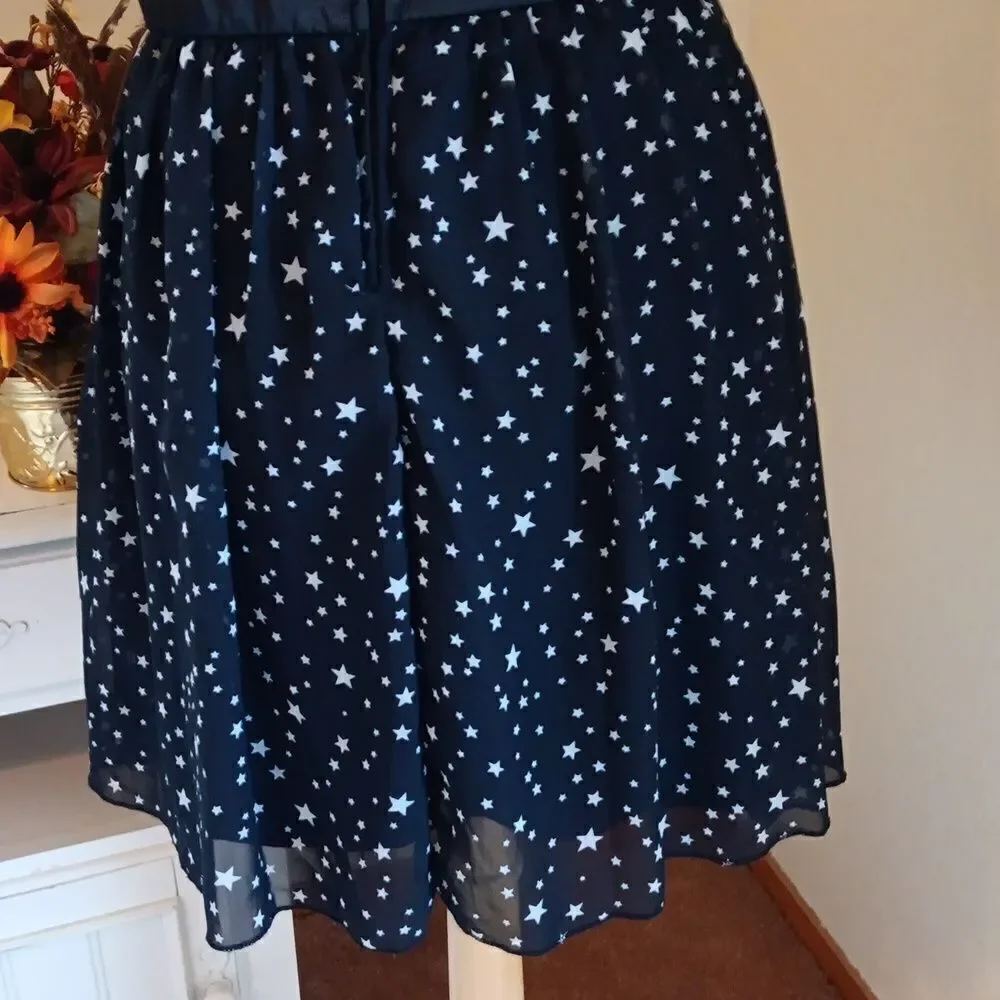 B. SMART Dress - Picture 7 of 13